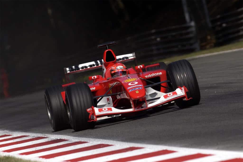 Zu einem Rekordpreis wurde Schumis WM-Ferrari F2003-GA versteigert