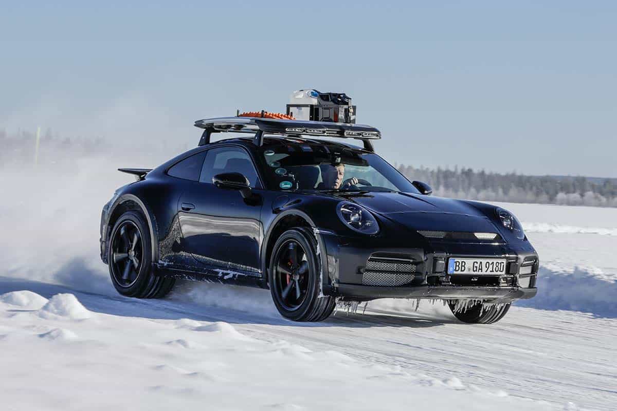Rallye-Legende Walter Röhrl gab dem Porsche 911 Dakar in Schweden die Sporen