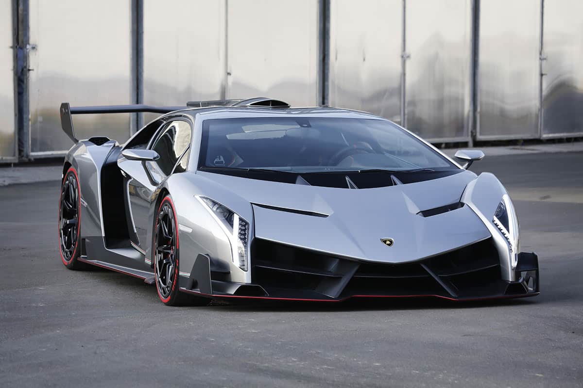 Einer der seltensten Sportwagen der Welt, der Lamborghini Veneno