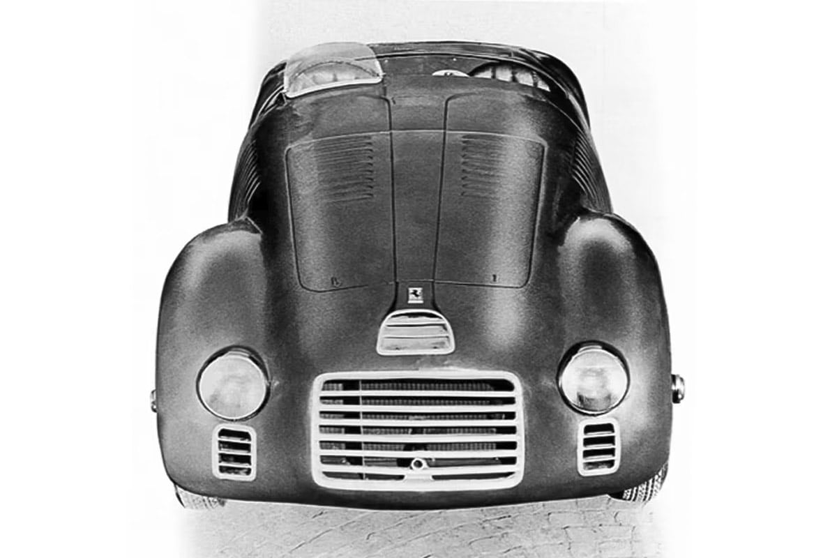 Der allererste offizielle Ferrari, ein 125 S aus dem Jahre 1947